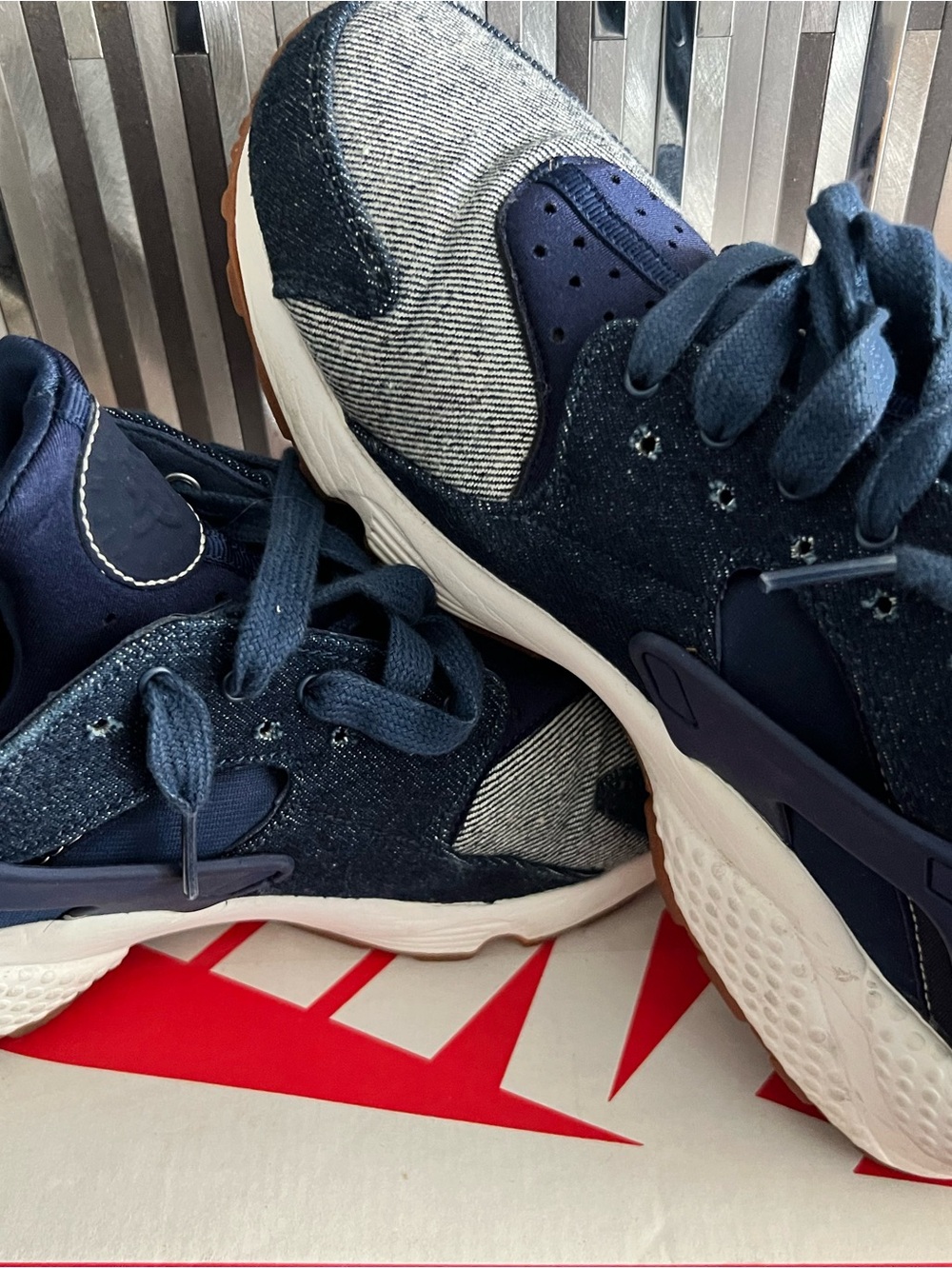 Nike Women's Navy Blue and Cream Sneakers - Picture 2 of 5